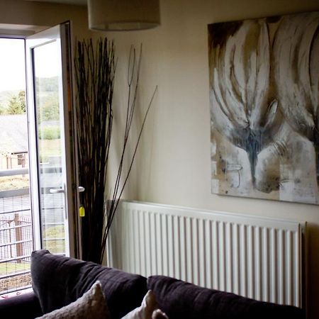 The Lindley Suite - Simple2Let Serviced Apartments Huddersfield Kültér fotó
