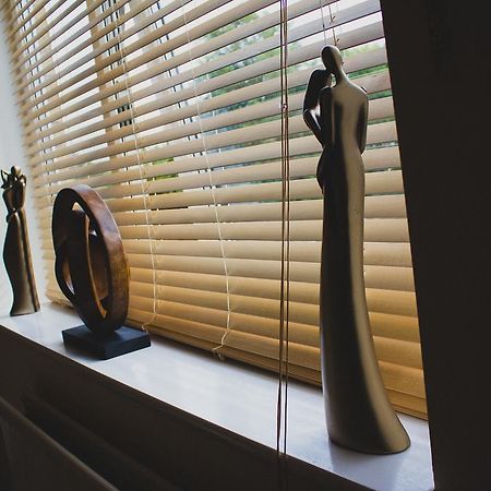 The Lindley Suite - Simple2Let Serviced Apartments Huddersfield Kültér fotó