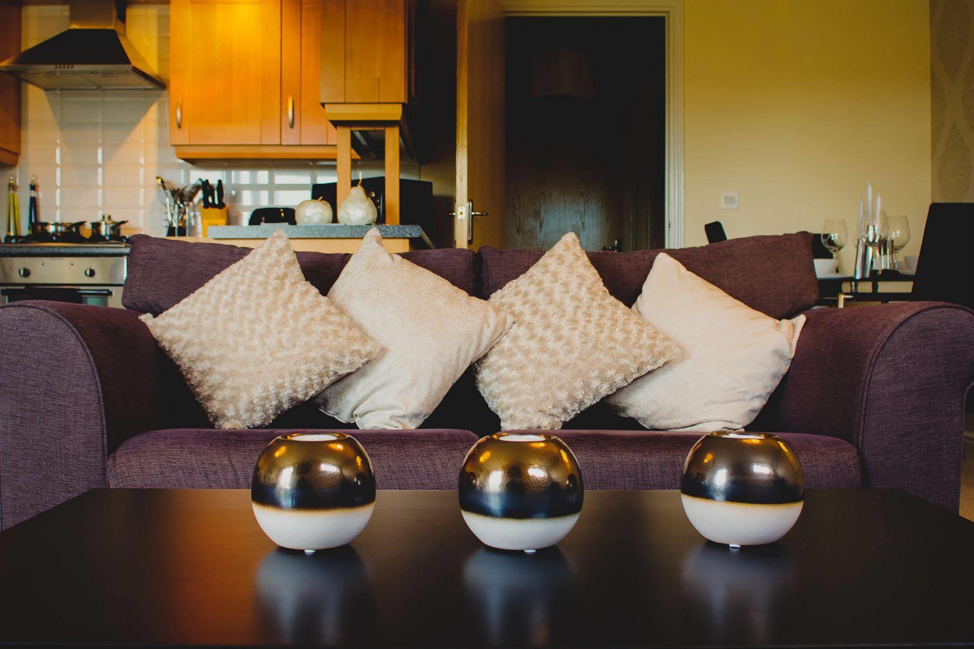 The Lindley Suite - Simple2Let Serviced Apartments Huddersfield Kültér fotó