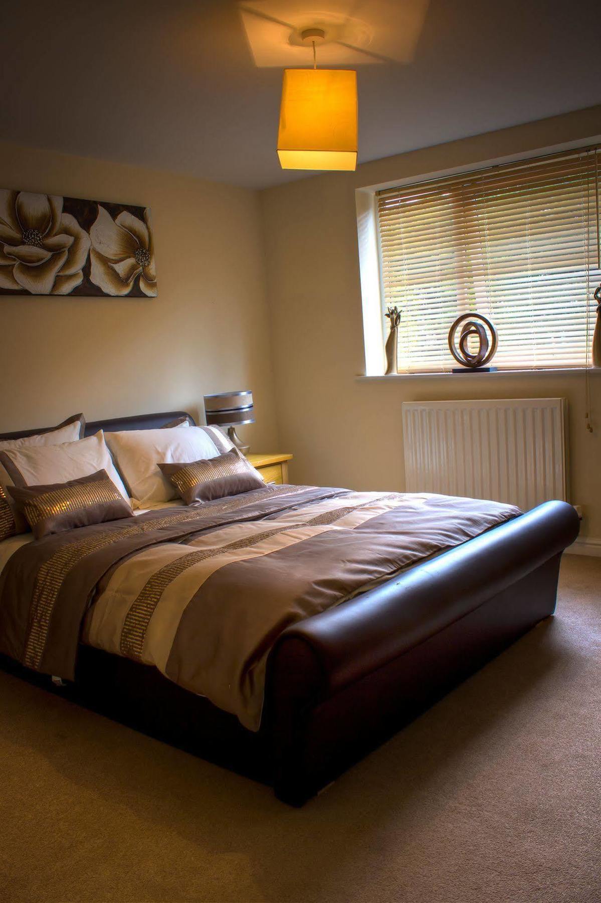 The Lindley Suite - Simple2Let Serviced Apartments Huddersfield Kültér fotó